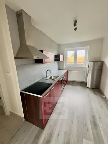 Pronájem bytu 2+1, Kladno, U výtopny, 51 m2