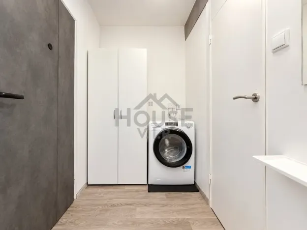 Prodej bytu 1+kk, Praha, Českolipská, 26 m2