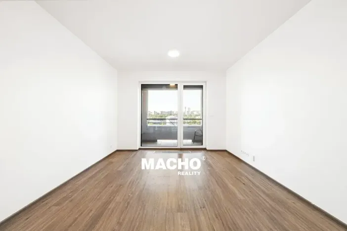 Pronájem bytu 1+kk, Praha - Michle, Krnkova, 33 m2