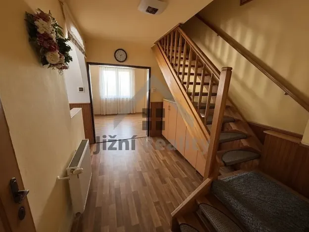 Prodej bytu 6+kk a větší, Heřmaneč, 134 m2