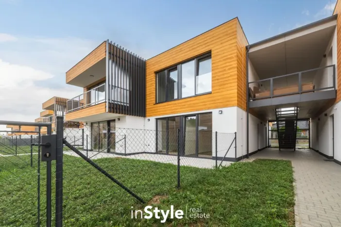 Pronájem bytu 1+kk, Uherské Hradiště - Jarošov, U Řeky, 32 m2