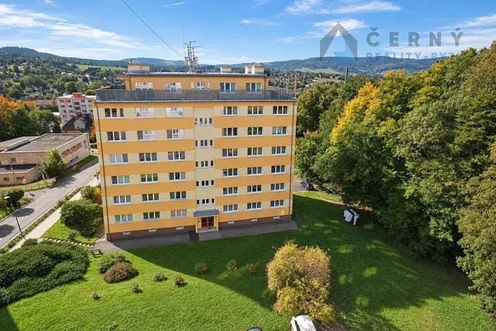 Prodej bytu 2+1, Liberec, Nad Školou, 60 m2