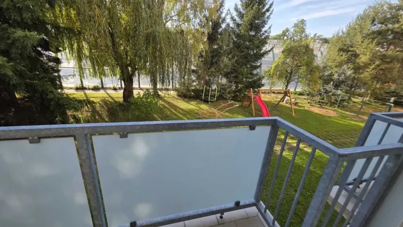 Prodej bytu 2+1, Praha - Modřany, U zastávky, 54 m2