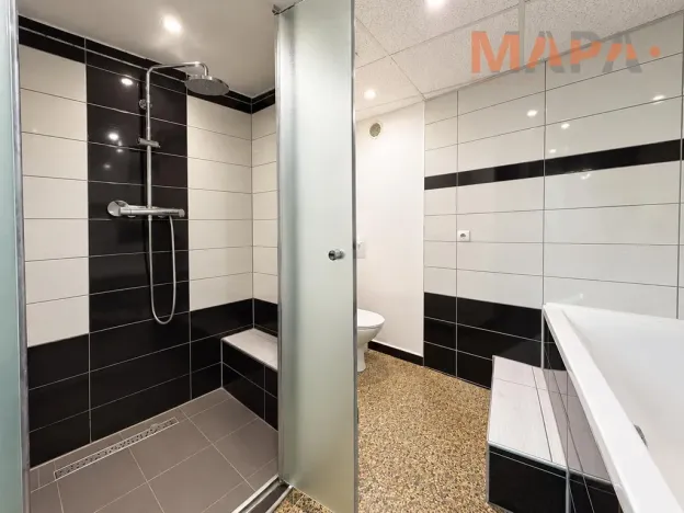Prodej rodinného domu, Jirkov - Červený Hrádek, 306 m2