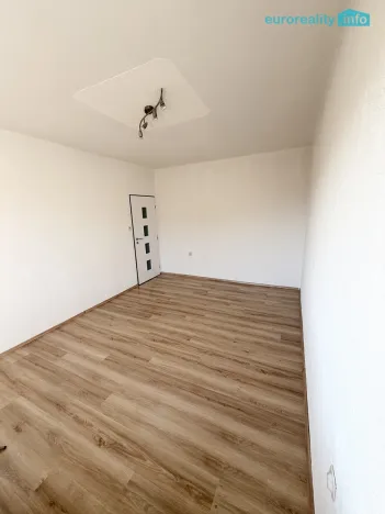 Pronájem bytu 2+1, Tachov, Pod Svahem, 60 m2