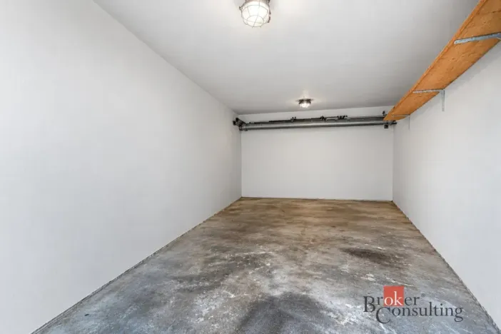 Prodej bytu 4+1, Praha - Dejvice, Vostrovská, 75 m2