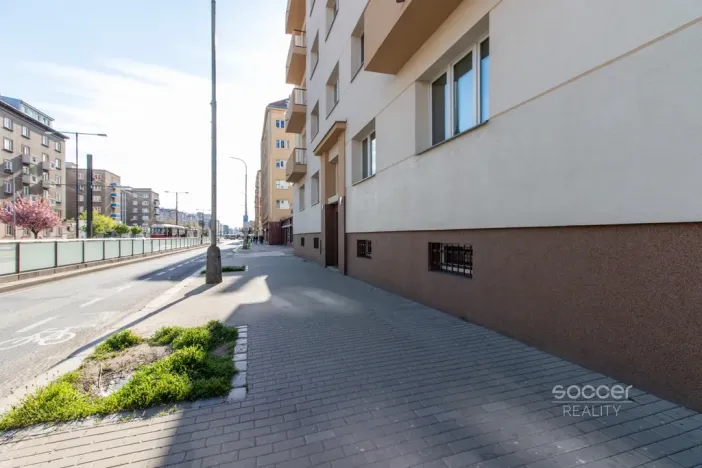 Pronájem bytu 2+1, Praha - Vršovice, Vršovická, 77 m2