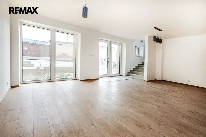 Pronájem bytu 3+kk, Strakonice, Komenského, 103 m2