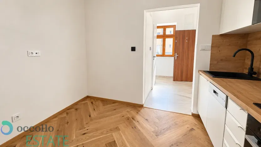 Pronájem bytu 1+kk, Praha, Seifertova, 32 m2