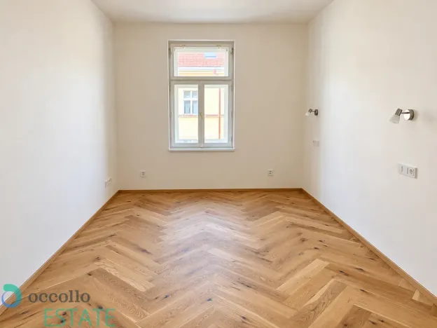 Pronájem bytu 1+kk, Praha, Seifertova, 32 m2