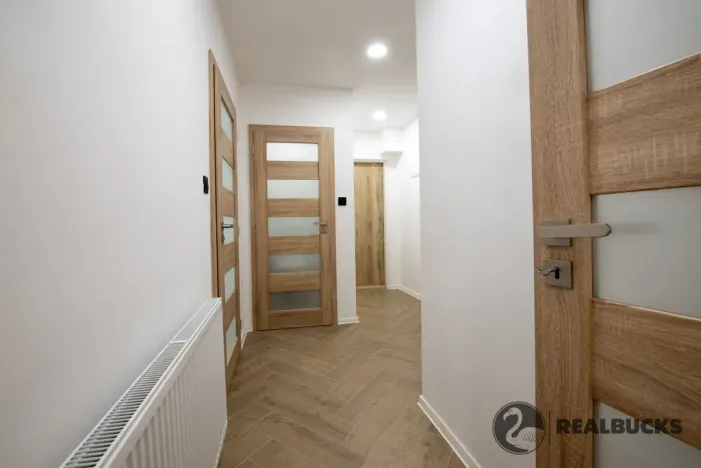 Prodej bytu 3+1, Jablonec nad Nisou, Vítězslava Nezvala, 100 m2