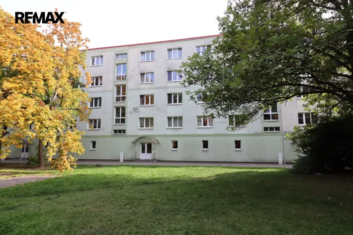 Pronájem bytu 2+1, Chomutov, Blatenská, 51 m2