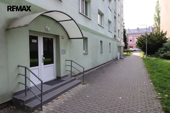 Pronájem bytu 2+1, Chomutov, Blatenská, 51 m2