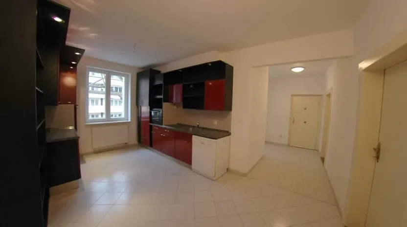Pronájem bytu 2+1, Plzeň, Úslavská, 78 m2
