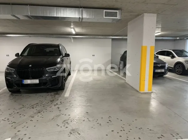 Pronájem garáže, Zlín, Tyršovo nábřeží, 13 m2
