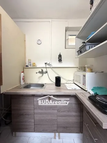 Pronájem bytu 1+kk, Zlín, Štefánikova, 20 m2