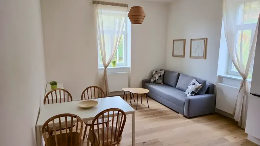 Pronájem bytu 2+kk, Praha - Žižkov, Tachovské náměstí, 54 m2