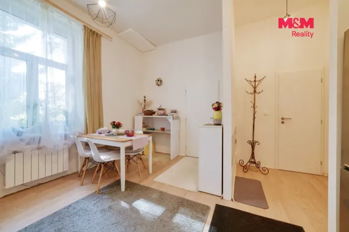 Prodej bytu 3+1, Mariánské Lázně, Husova, 70 m2