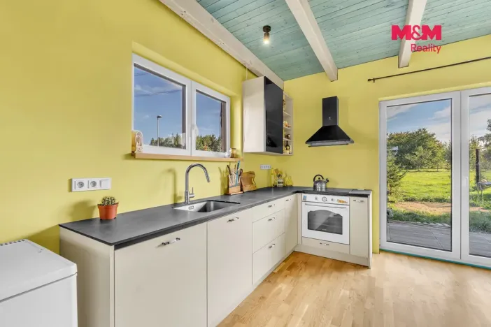 Prodej rodinného domu, Lužany, 65 m2