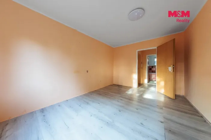 Prodej bytu 2+1, Horní Slavkov, Poštovní, 50 m2