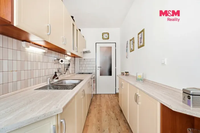 Prodej bytu 2+1, Ústí nad Labem - Neštěmice, Hluboká, 63 m2