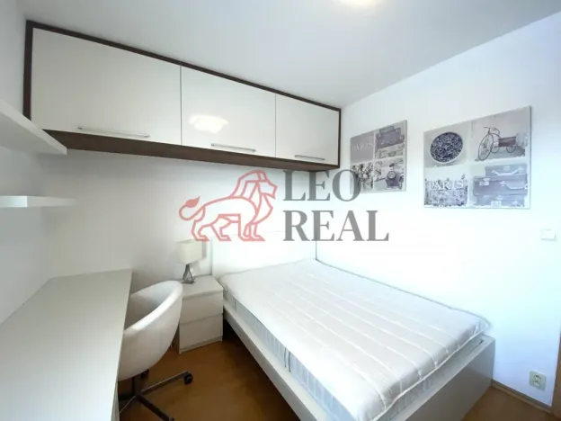 Pronájem bytu 3+kk, Praha - Čakovice, Rýnská, 66 m2