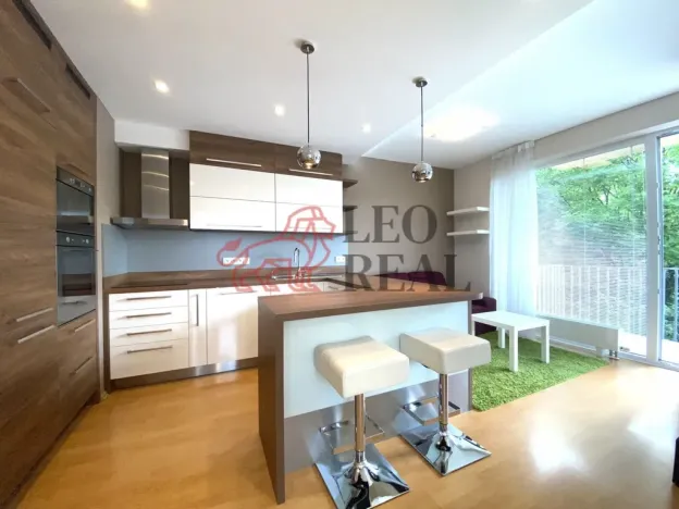 Pronájem bytu 3+kk, Praha - Čakovice, Rýnská, 66 m2