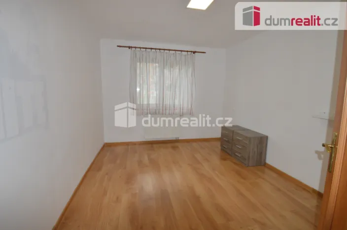 Pronájem bytu 2+1, Lovosice, Resslova, 52 m2