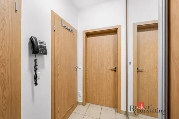 Pronájem bytu 3+kk, Praha - Holešovice, Varhulíkové, 78 m2