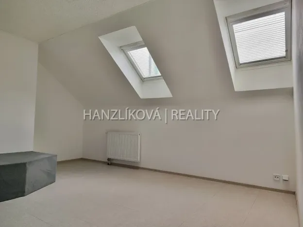 Pronájem bytu 3+kk, České Budějovice - České Budějovice 3, Skuherského, 105 m2