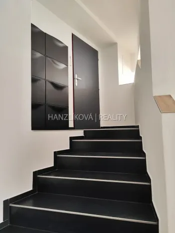 Pronájem bytu 3+kk, České Budějovice - České Budějovice 3, Skuherského, 105 m2