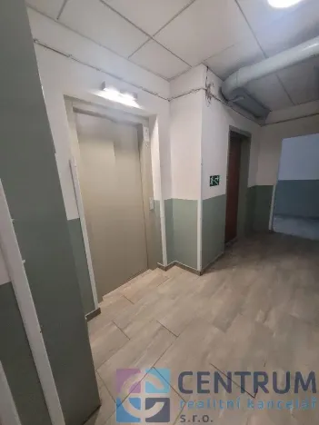 Pronájem bytu 1+kk, Jablonec nad Nisou, Na Vršku, 28 m2