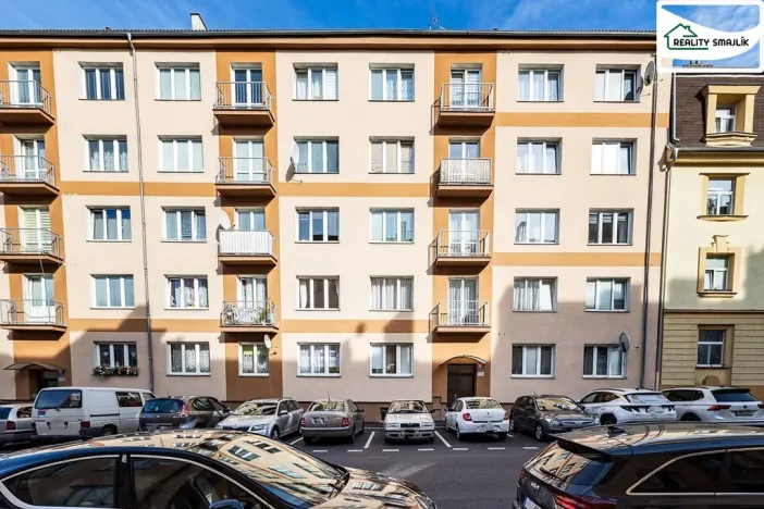 Prodej bytu 2+1, Cheb, Na Hradčanech, 51 m2