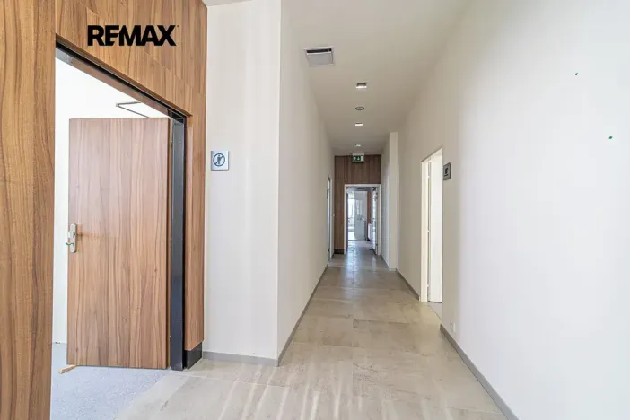 Prodej obchodního prostoru, Králíky, 5. května, 519 m2