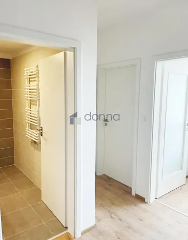 Pronájem bytu 2+kk, Praha, Formanská, 44 m2