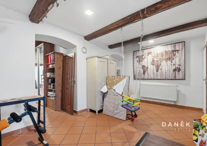 Prodej rodinného domu, Ivančice, Jana Schwarze, 210 m2