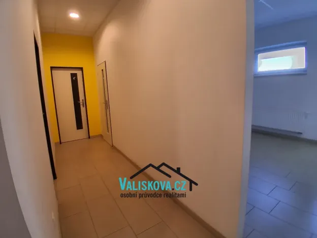 Pronájem kanceláře, Kroměříž, Spáčilova, 20 m2