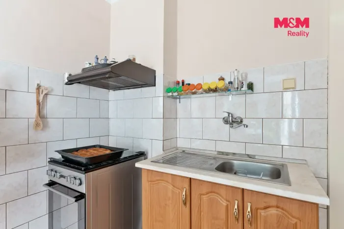 Prodej rodinného domu, Nový Bor - Janov, 180 m2