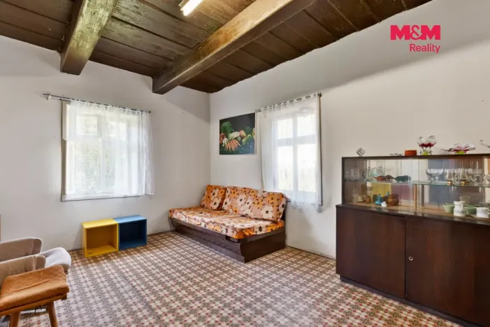 Prodej rodinného domu, Nový Bor - Janov, 180 m2