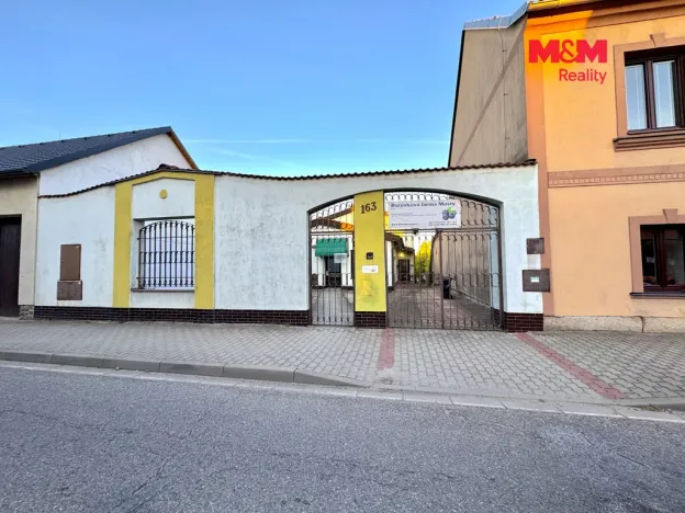 Pronájem obchodního prostoru, Kunžak, Hradecká, 67 m2