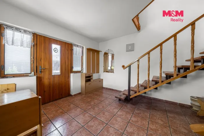Prodej obchodního prostoru, Krásné Údolí, 220 m2