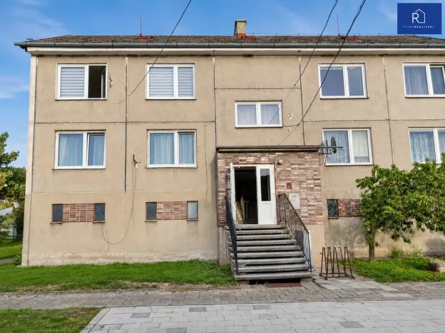 Prodej bytu 3+1, Dlouhá Loučka, Újezdská, 82 m2