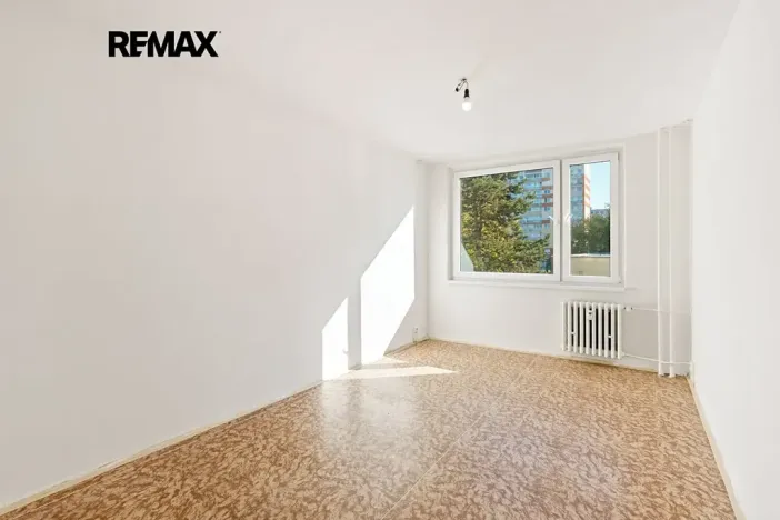 Prodej bytu 3+1, Praha - Řepy, Na chobotě, 77 m2