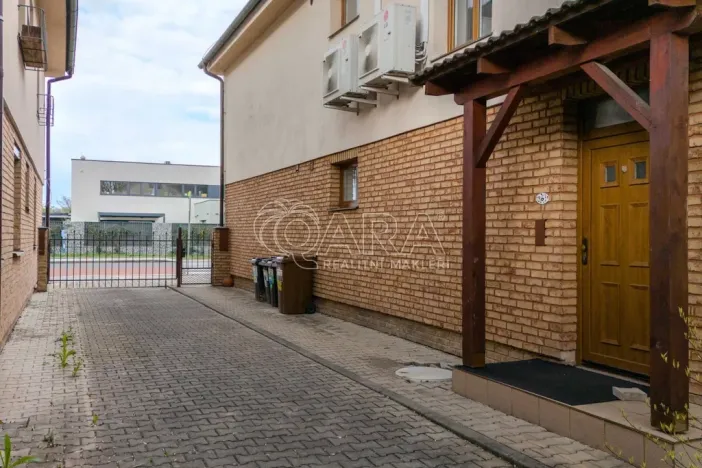 Prodej rodinného domu, Dolní Břežany, 135 m2