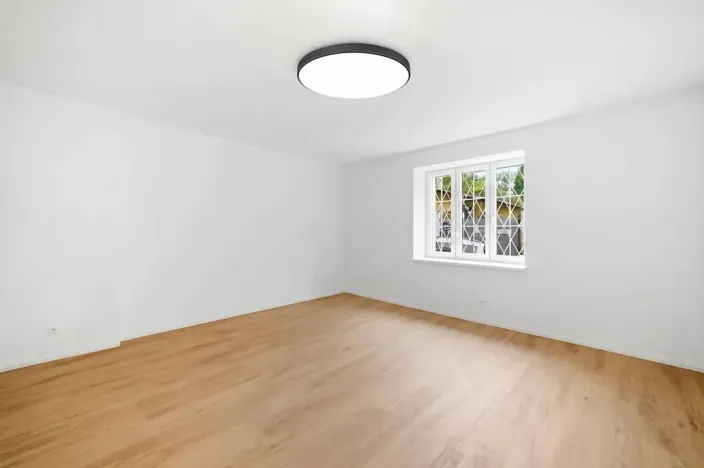 Prodej kanceláře, Praha - Záběhlice, U zákrutu, 33 m2