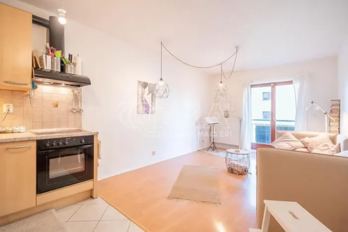 Pronájem bytu 2+kk, Praha - Štěrboholy, Andersenova, 52 m2