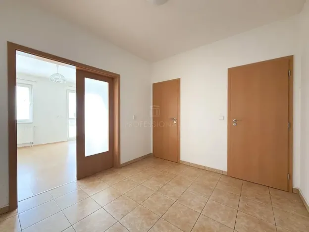 Pronájem bytu 2+kk, Praha - Uhříněves, 55 m2