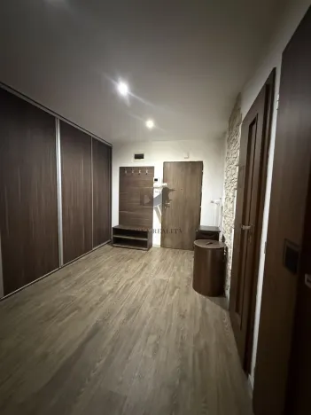 Pronájem bytu 2+1, Ostrava, Hlavní třída, 56 m2