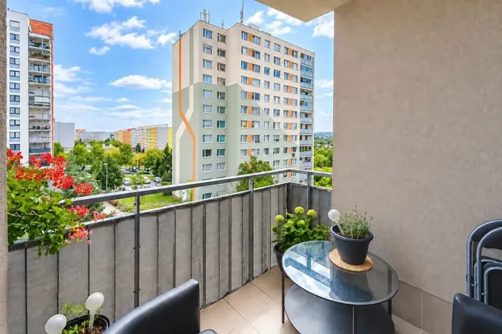 Prodej bytu 2+kk, Praha - Horní Měcholupy, Padovská, 50 m2