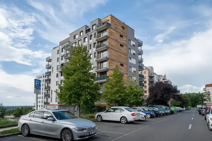 Prodej bytu 2+kk, Praha - Horní Měcholupy, Padovská, 50 m2